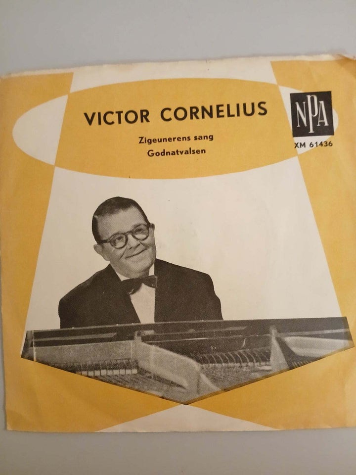 Single Victor Cornelius