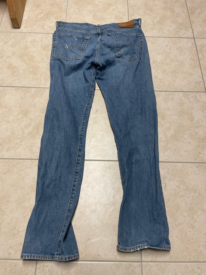 Jeans, Levis 501, str. 33