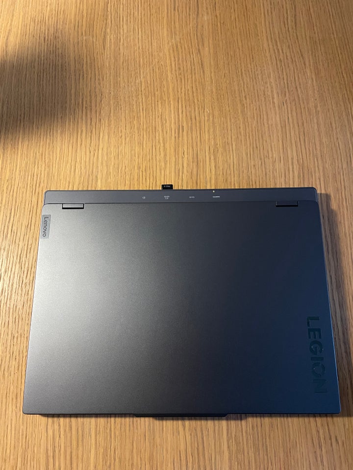 Lenovo Oled gaming notebook,