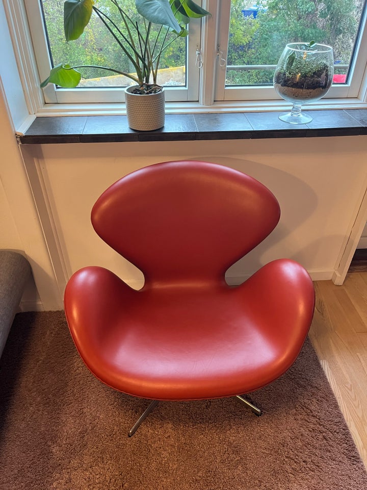 Arne Jacobsen, 3320