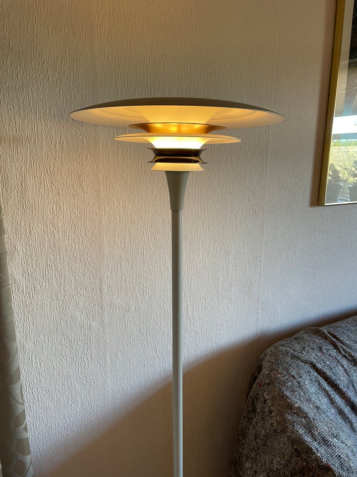 Gulvlampe, Belid Diablo