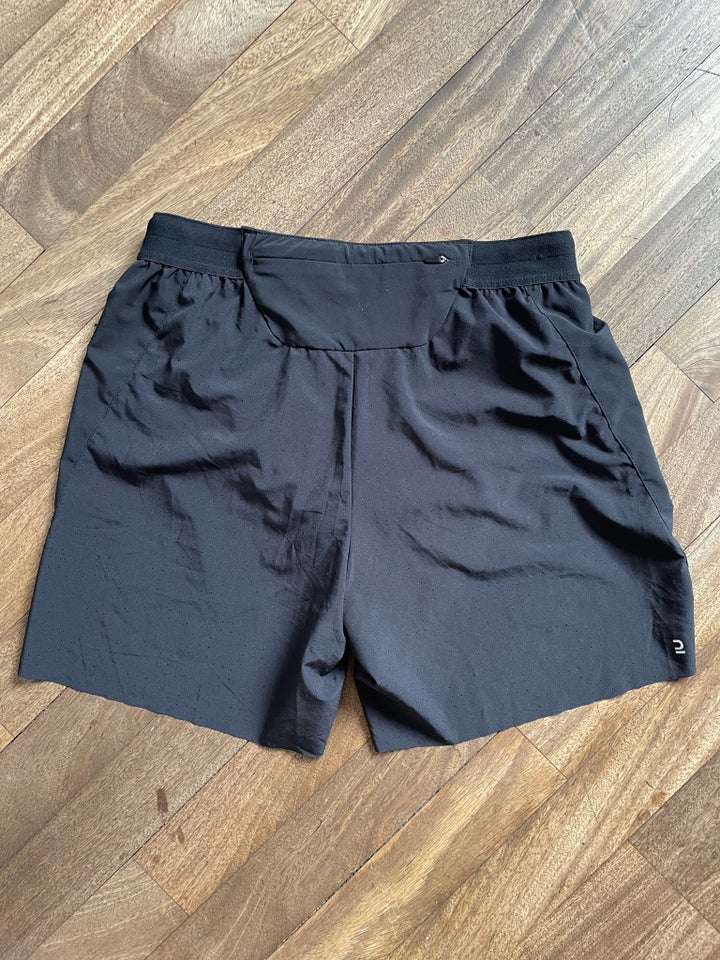 Shorts Decathlon str M