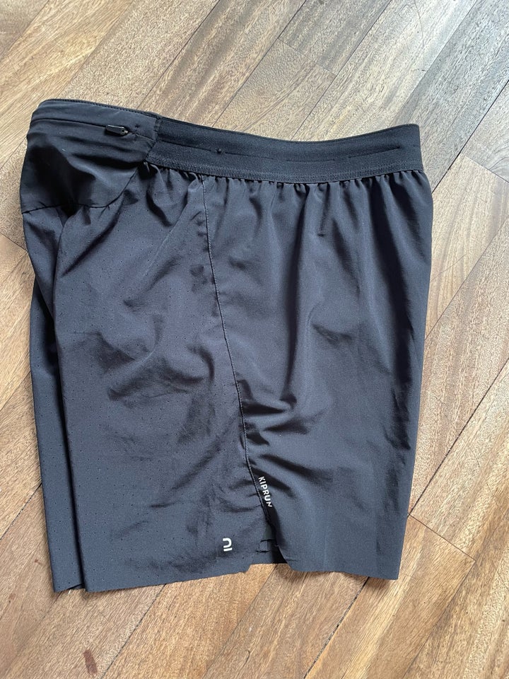 Shorts Decathlon str M