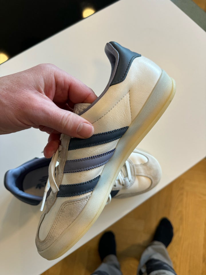 Sportssko, Adidas Gazelle, str. 42