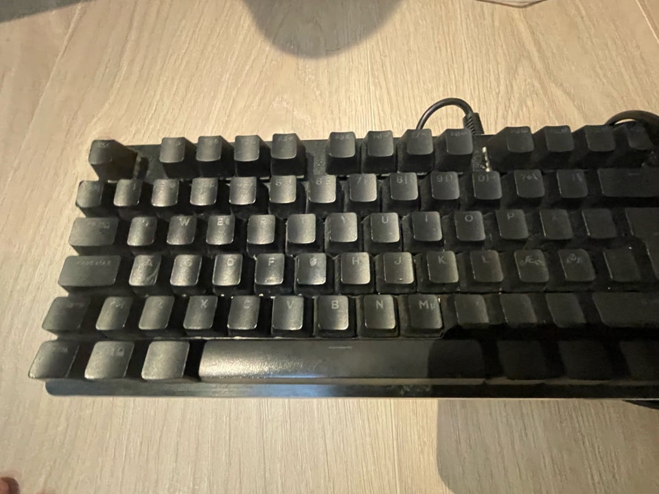 Tastatur, Cepter, 2023