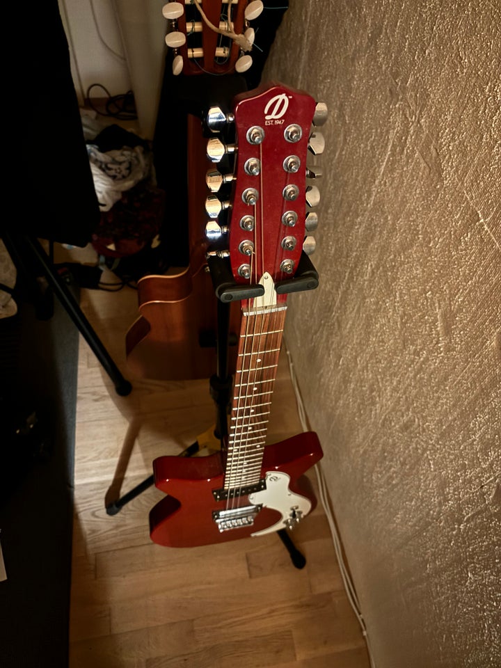 Elguitar, Danelectro 59X12 blood