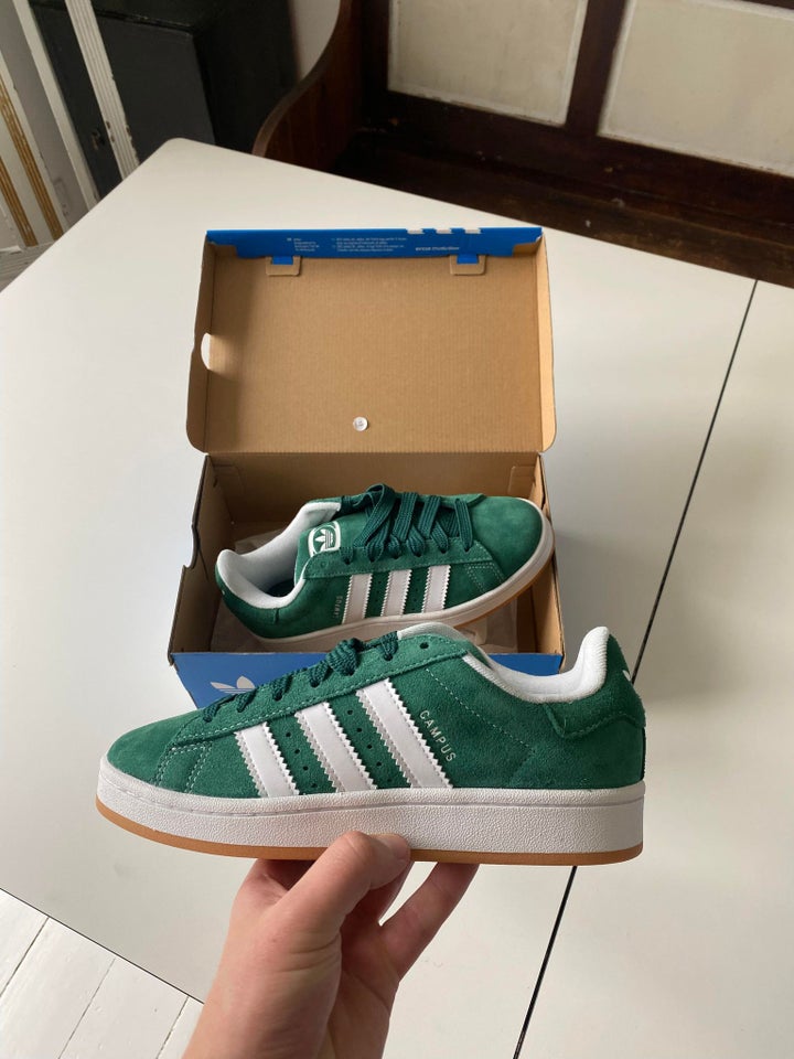 Sneakers, str. 38,5, Adidas