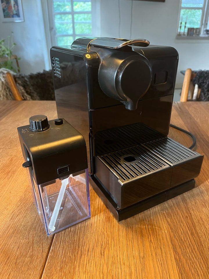 Nespresso kaffemaskine,