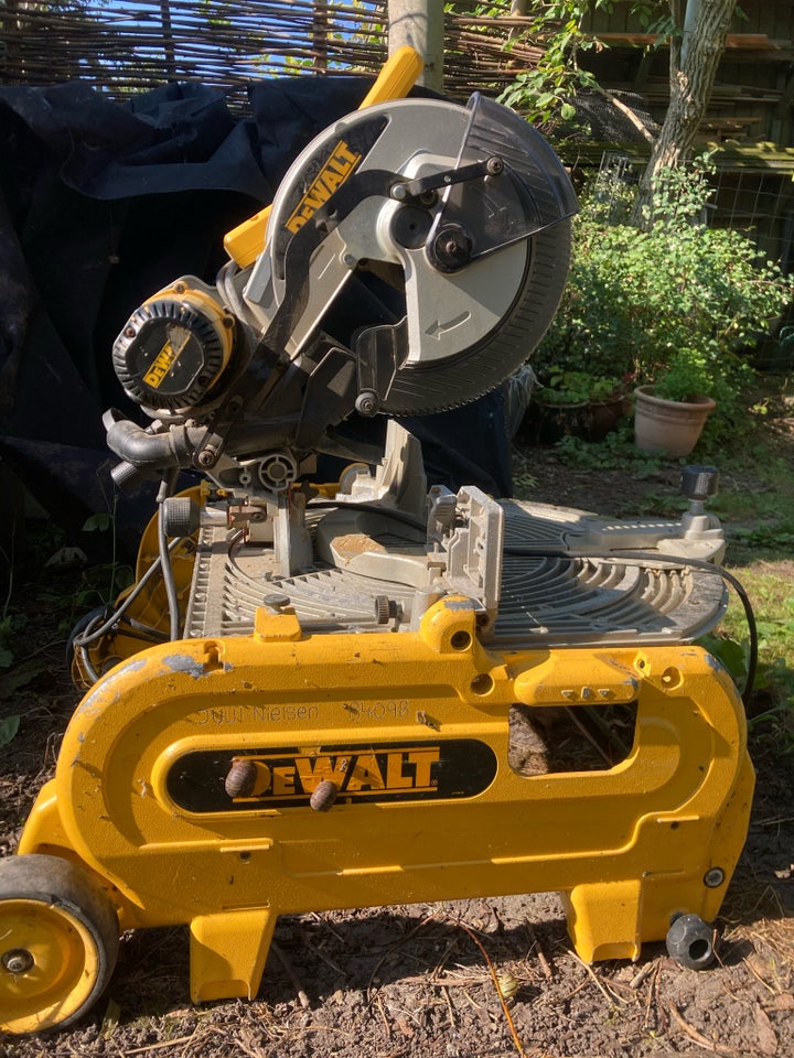 Kap geringssav DeWalt