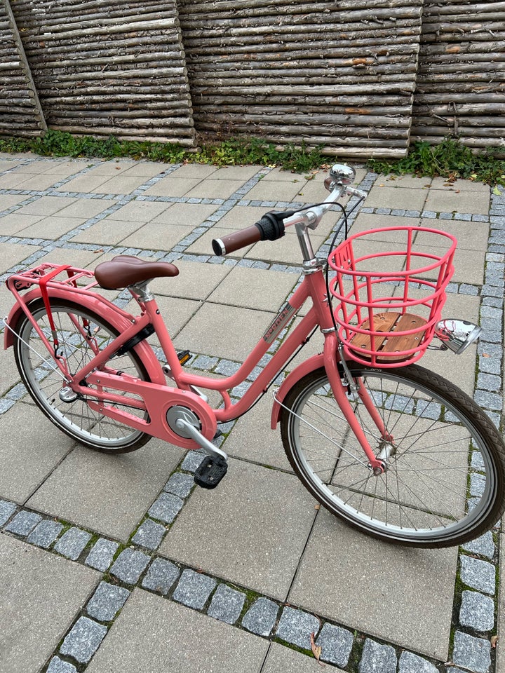 Pigecykel, classic cykel, Norden