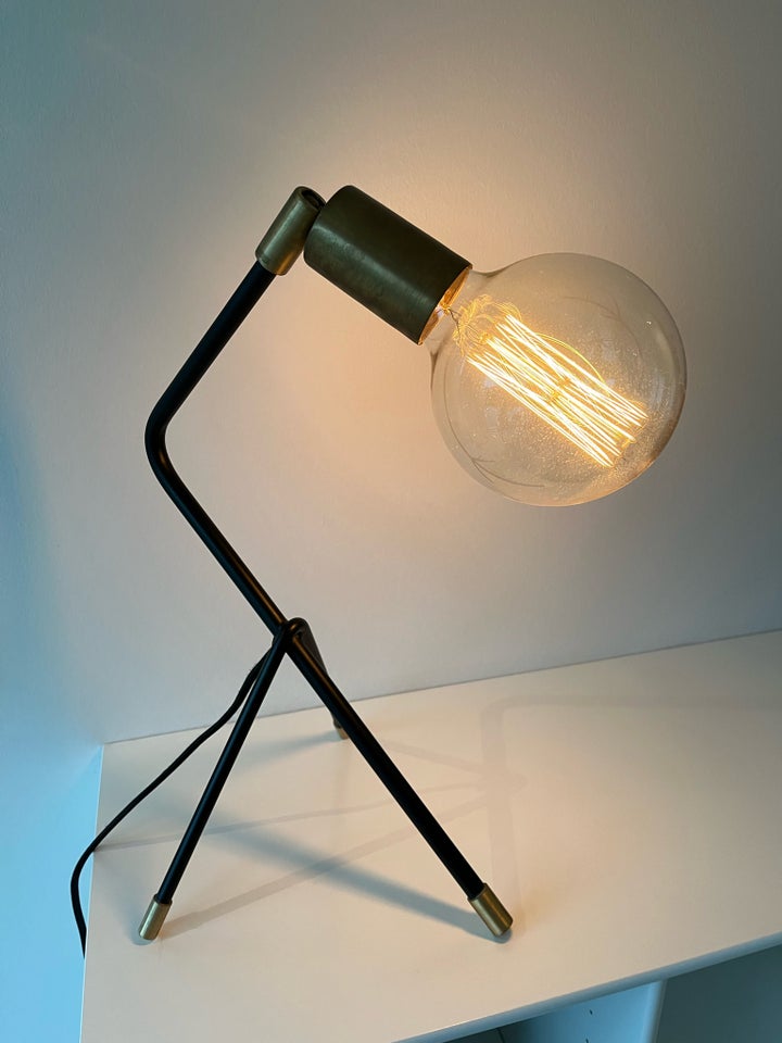 Anden bordlampe, H Skjalm P