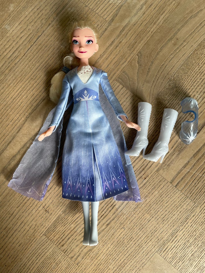 Barbie, Elsa Barbie