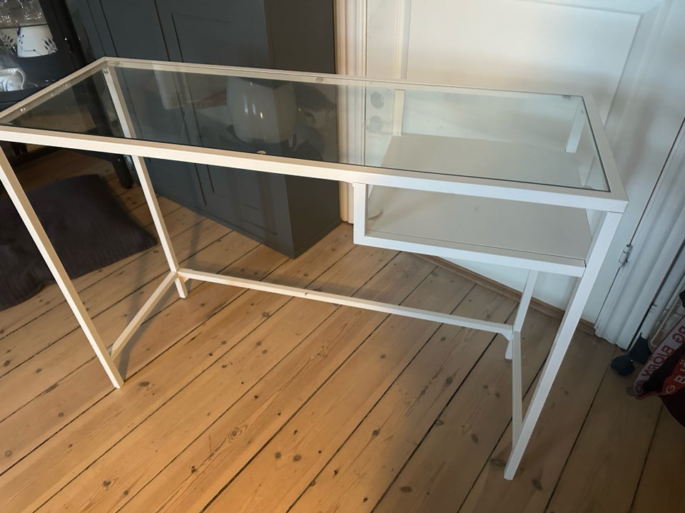 Skrivebord, IKEA