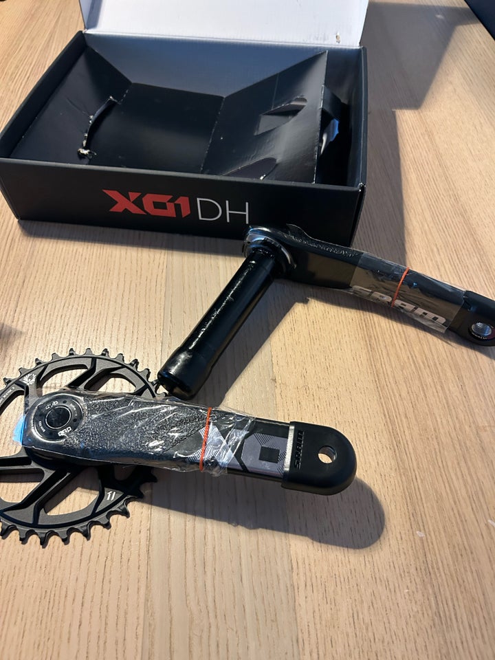 Kranksæt Sram X01 DH carbon