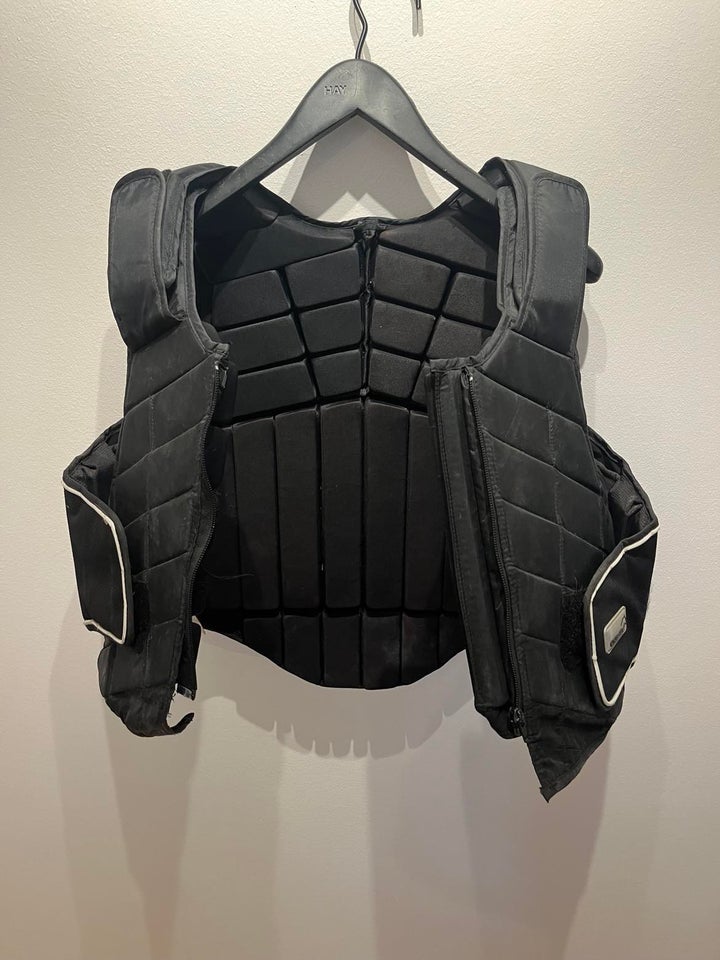 Ridevest, Panel guard body