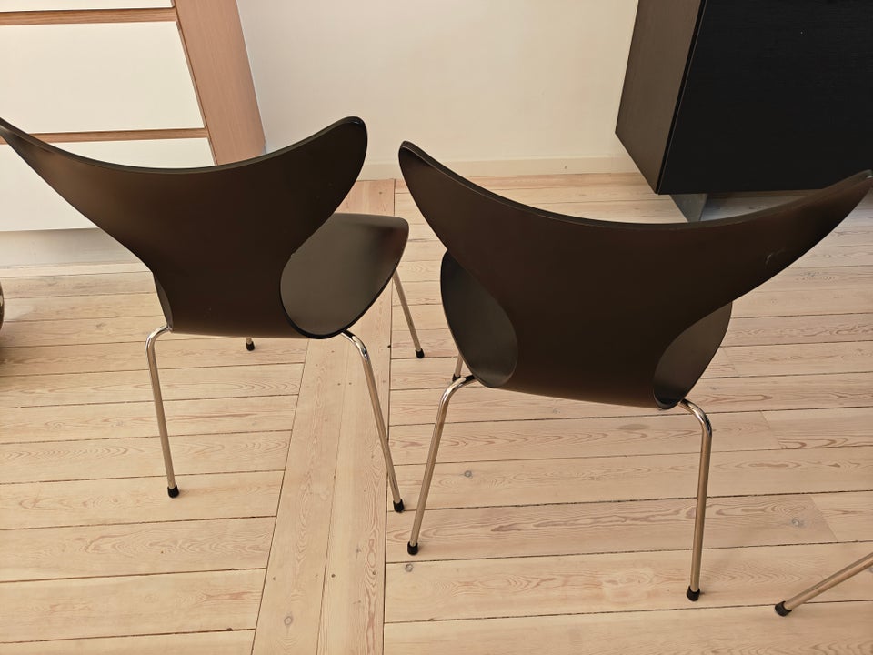 Arne Jacobsen stol 3108 - Liljen