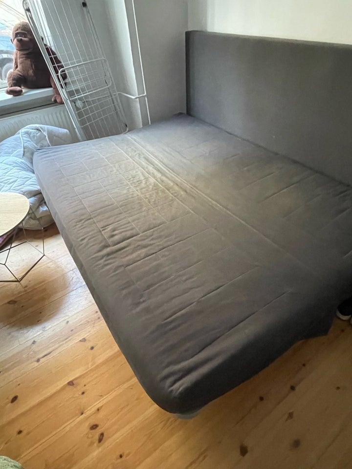 Futon, Ikea, b: 140 l: 200