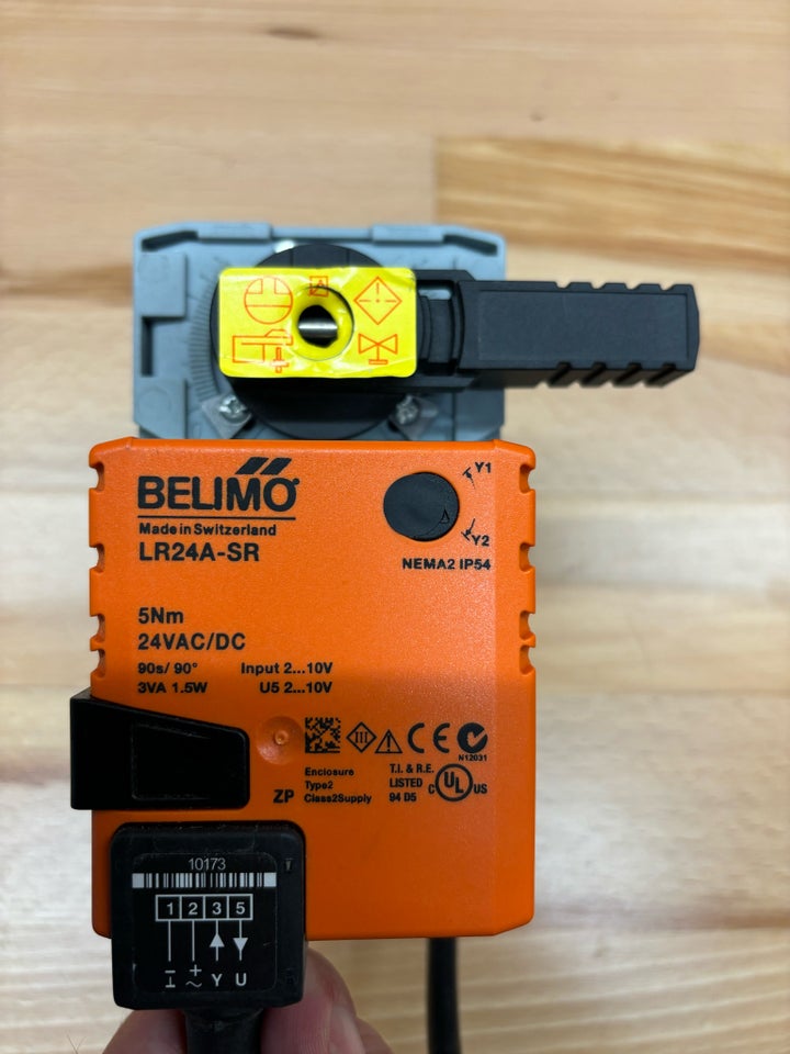 Belimo 24v med 1/2” ventil Belimo