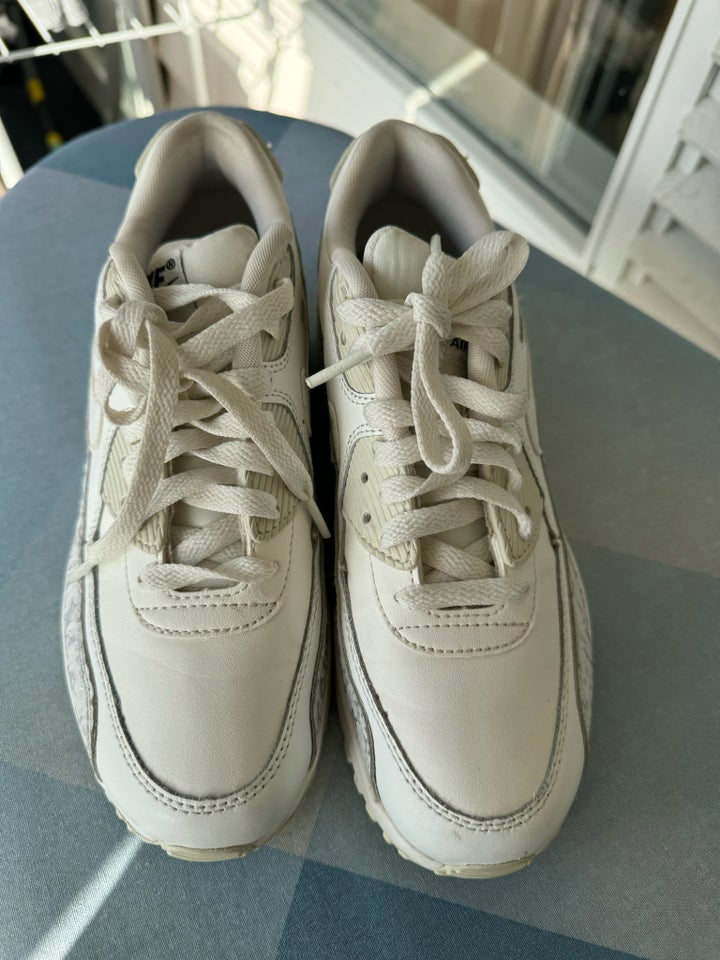 Sneakers, str. 38,5, Nike Air