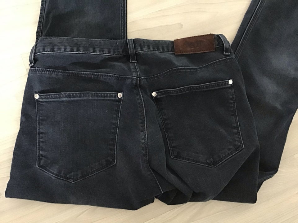 Jeans, Acne, str. 31