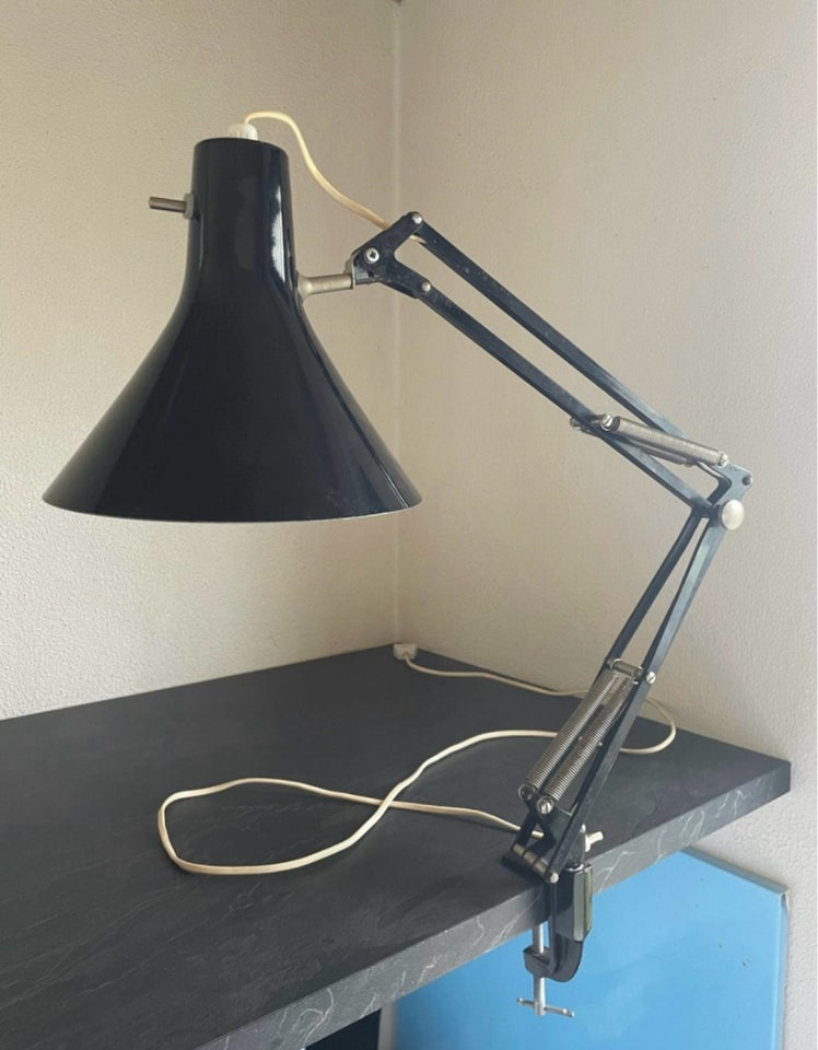 Luxo, Luxo L2, arkitektlampe