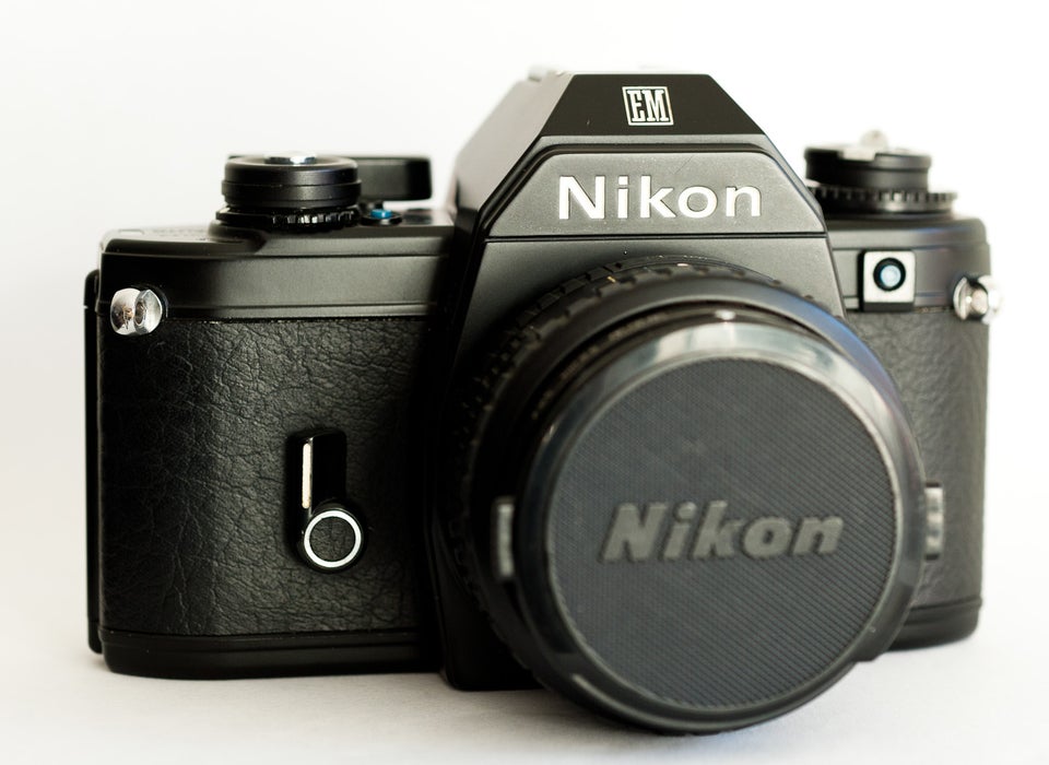 Nikon, EM, spejlrefleks