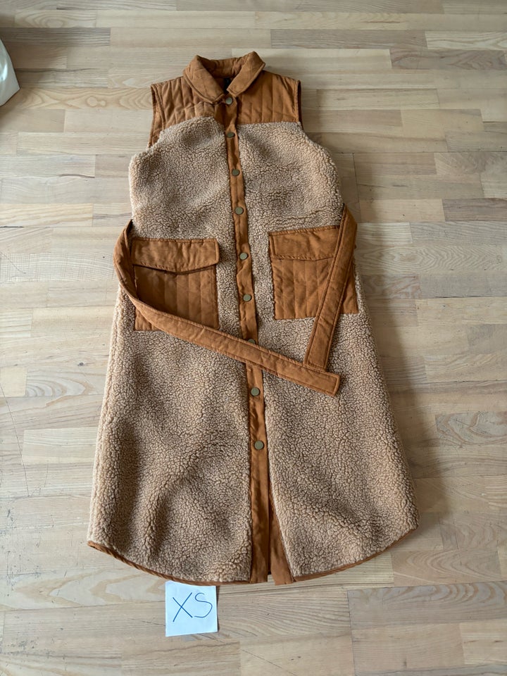 Vest, str. 34, YAS (x-small)