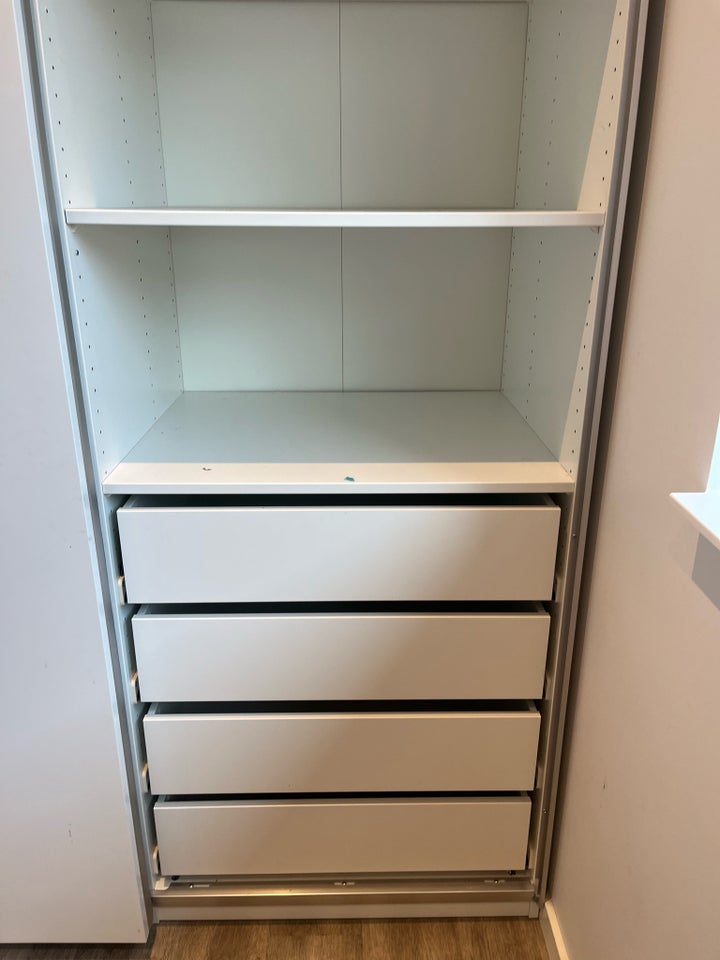 Garderobeskab, Ikea pax, b: 150 d: