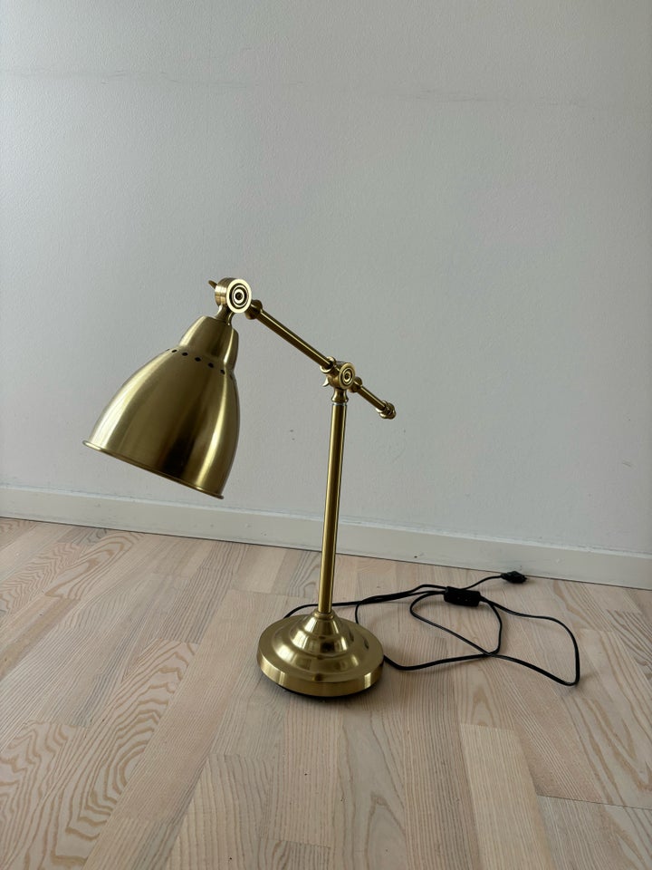 Skrivebordslampe