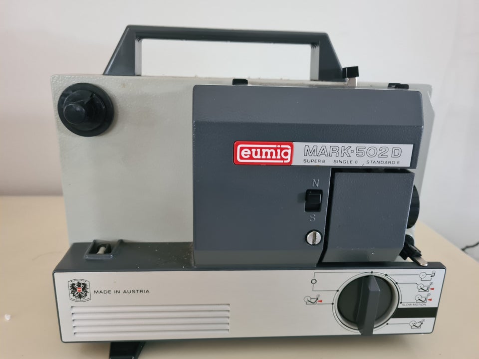 Super 8 filmfremviser