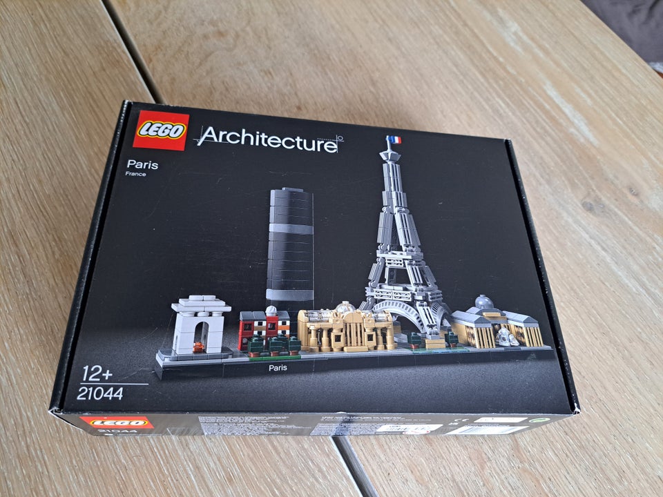 Lego Architecture Paris 21044