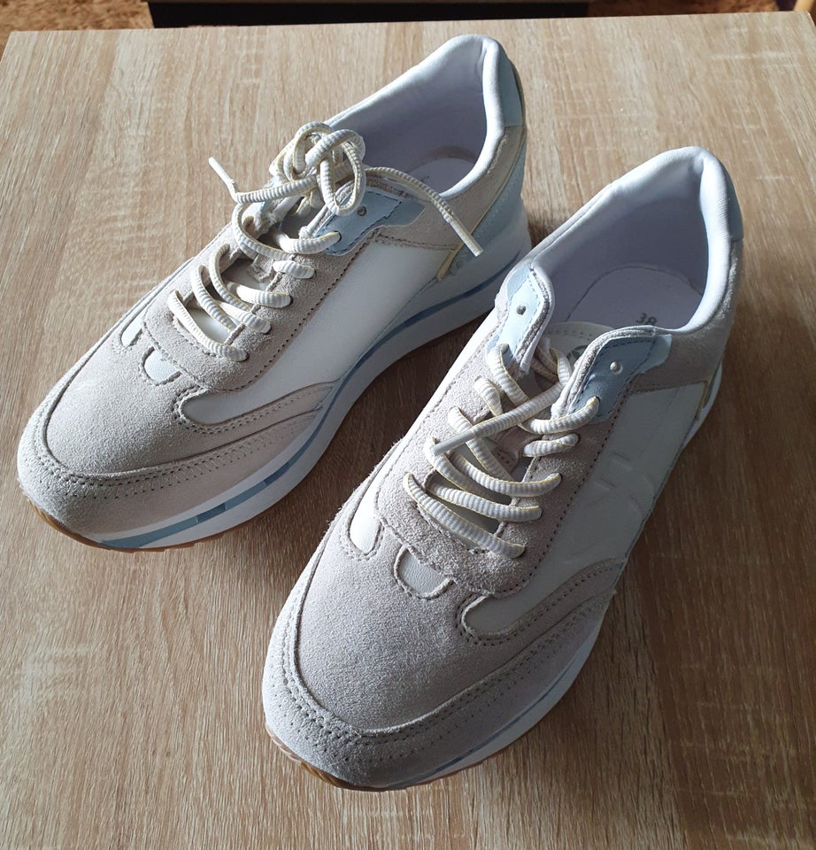 Sneakers, str. 38, Tamaris