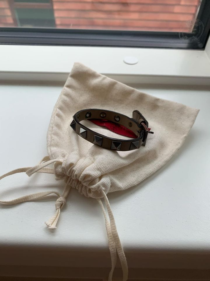 Armbånd, andet materiale,