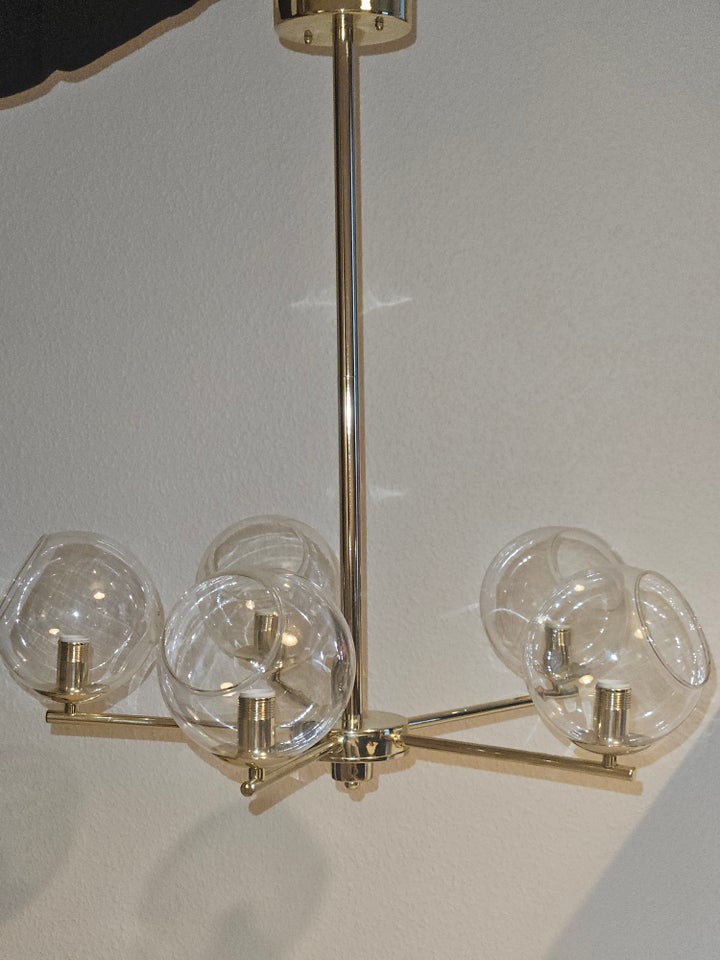 Anden loftslampe, DAGG loftlampe