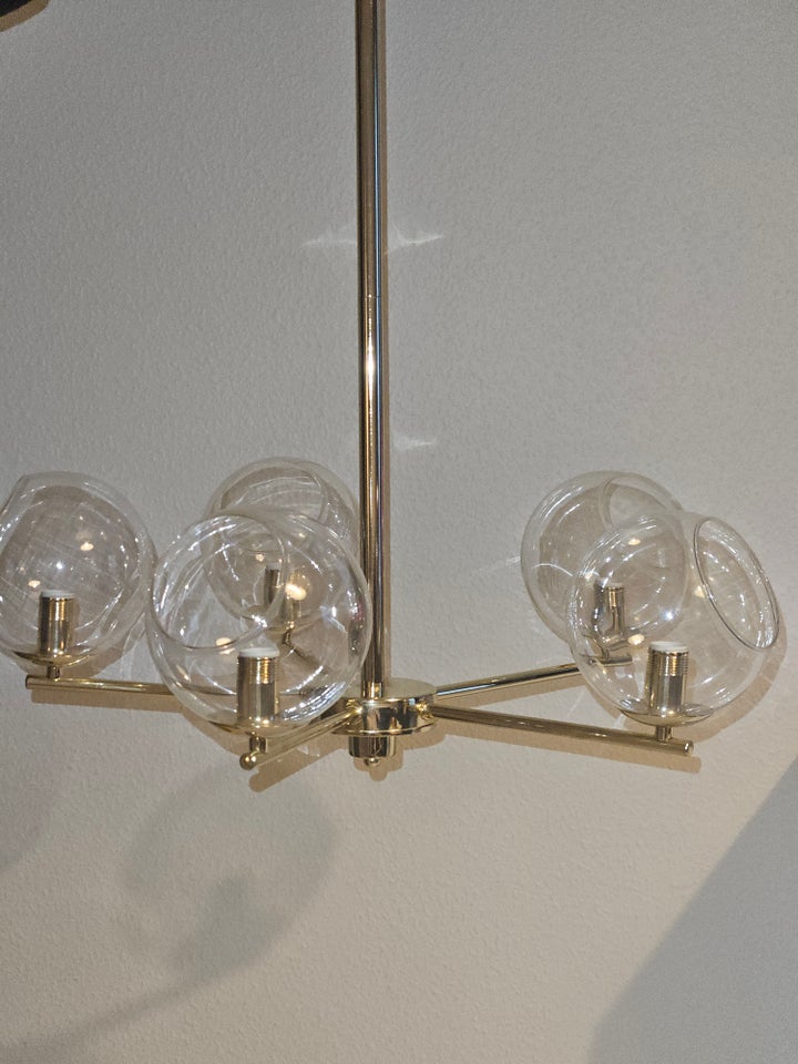 Anden loftslampe, DAGG loftlampe