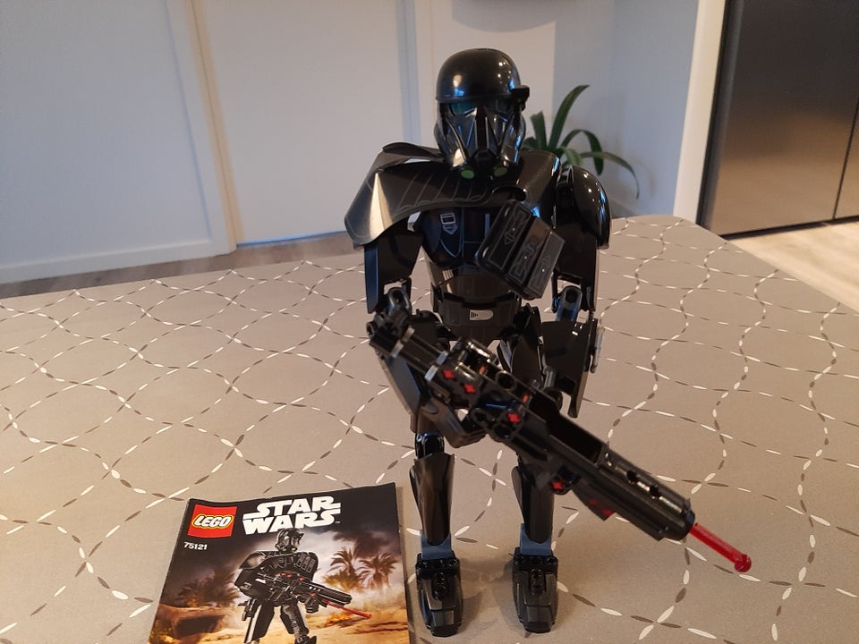 Lego Star Wars 75121