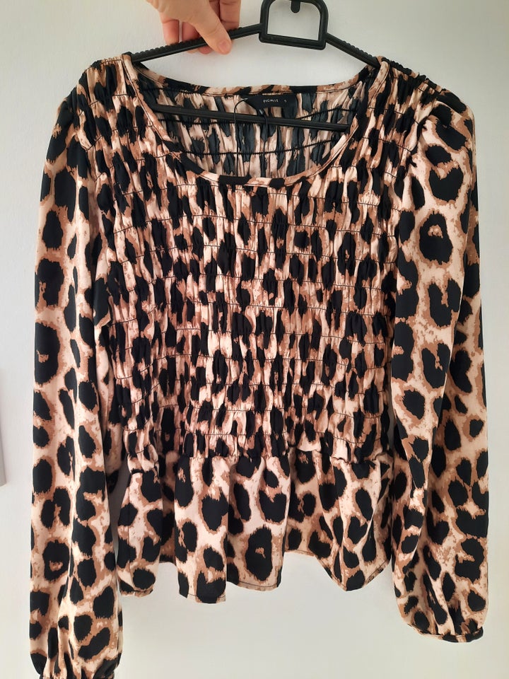 Bluse, Pigalle , str. 36