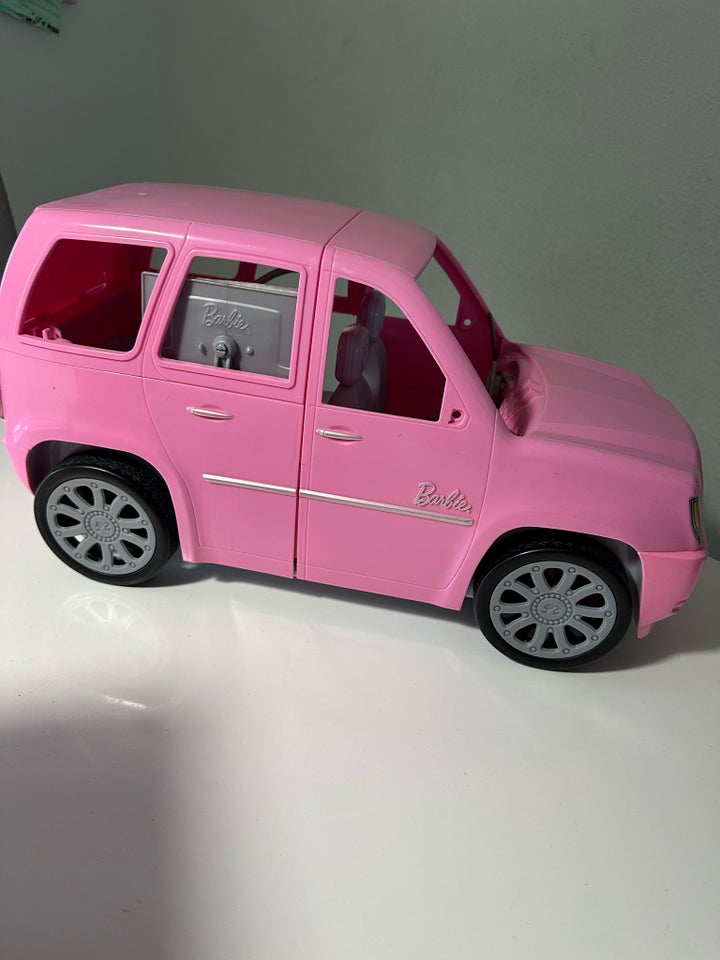 Barbie, Fest bil limousine