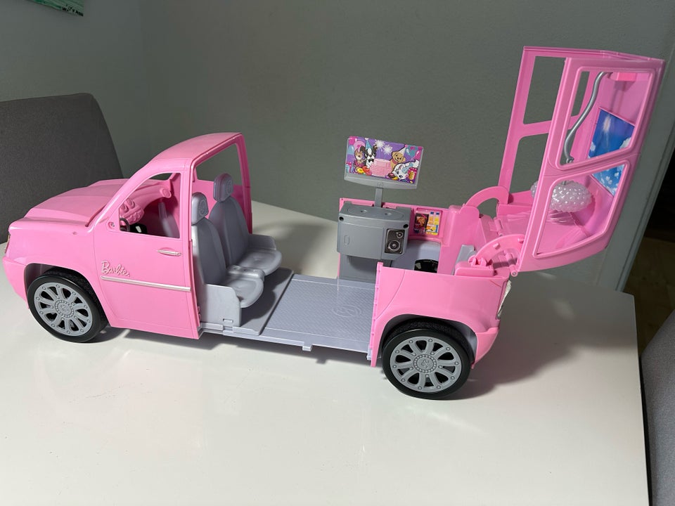 Barbie, Fest bil limousine