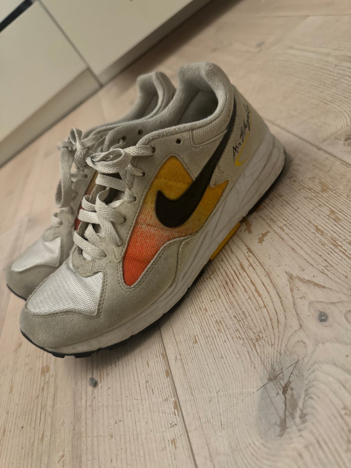 Sneakers, str. 40, Nike