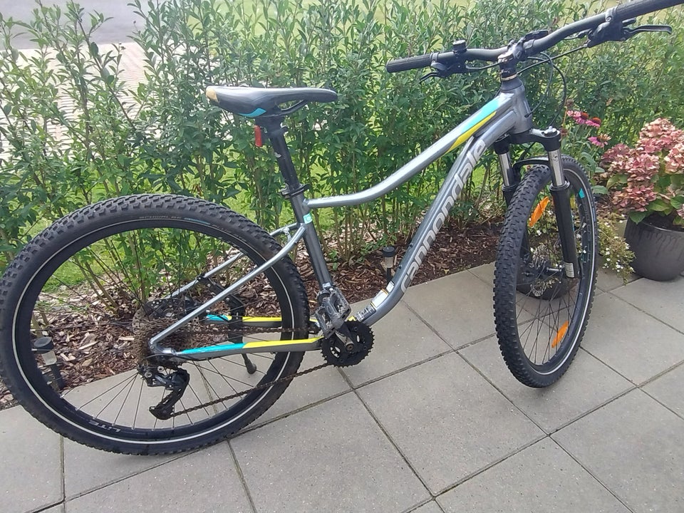 Cannondale Trail hardtail 18