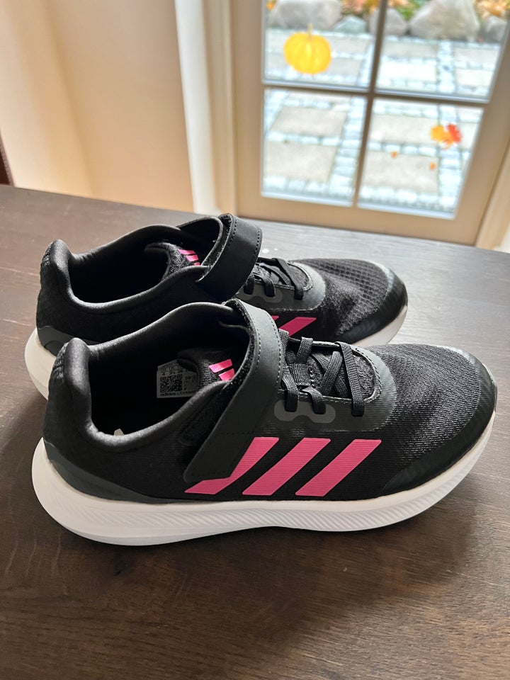 Kondisko, str. 36, Adidas