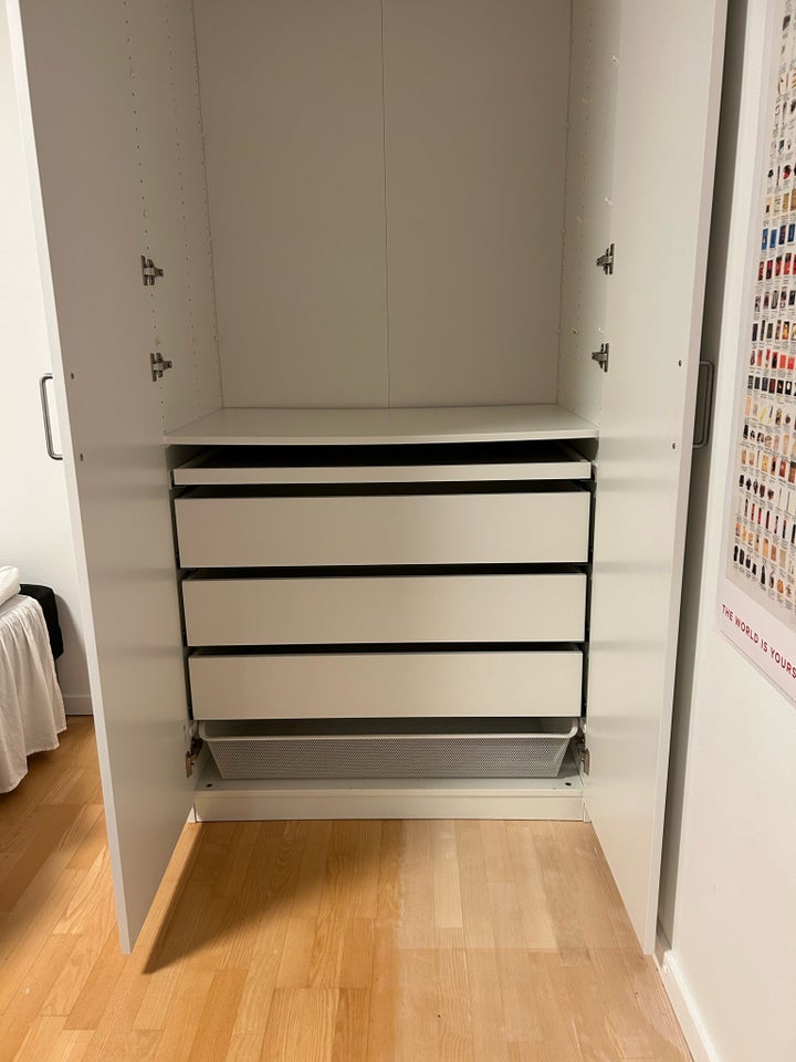 Garderobeskab, Ikea, b: 100 d: 60 h: