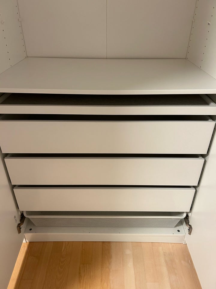 Garderobeskab, Ikea, b: 100 d: 60 h: