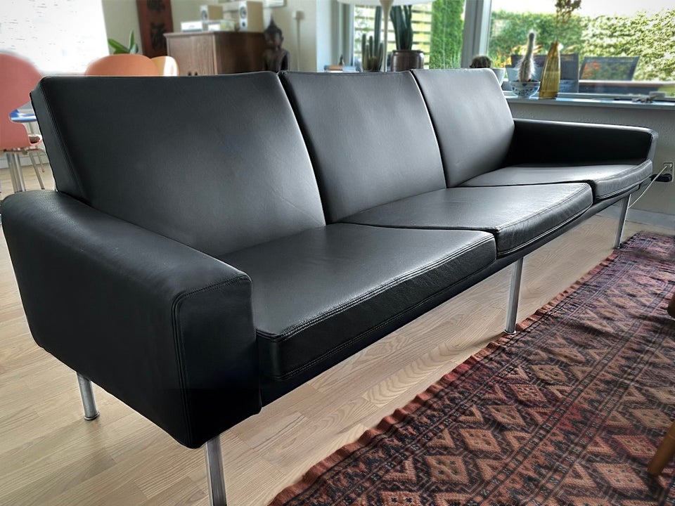 Wegner GE34 Lufthavnssofa Sofa