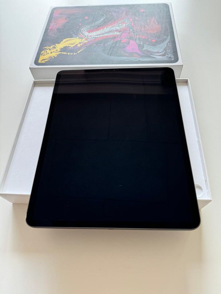 iPad Pro 3 256 GB sort