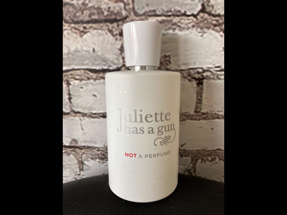 Dameparfume EDP  Juliette has a