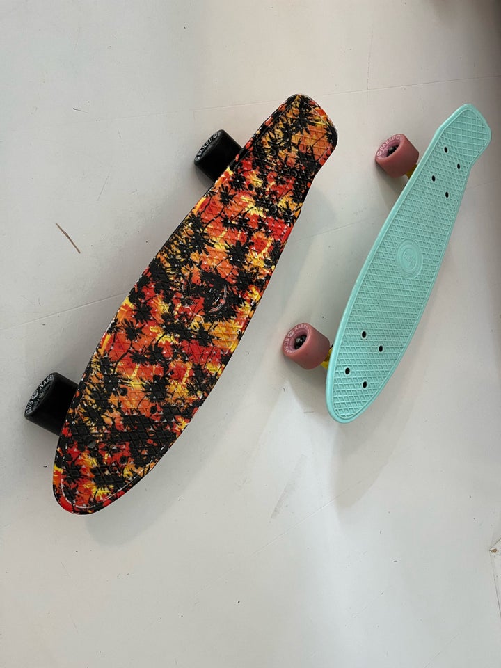 Skateboard Naked