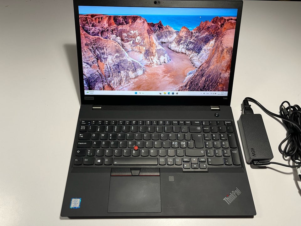 Lenovo T590 15,6” FHD IPS TOUCH, 16