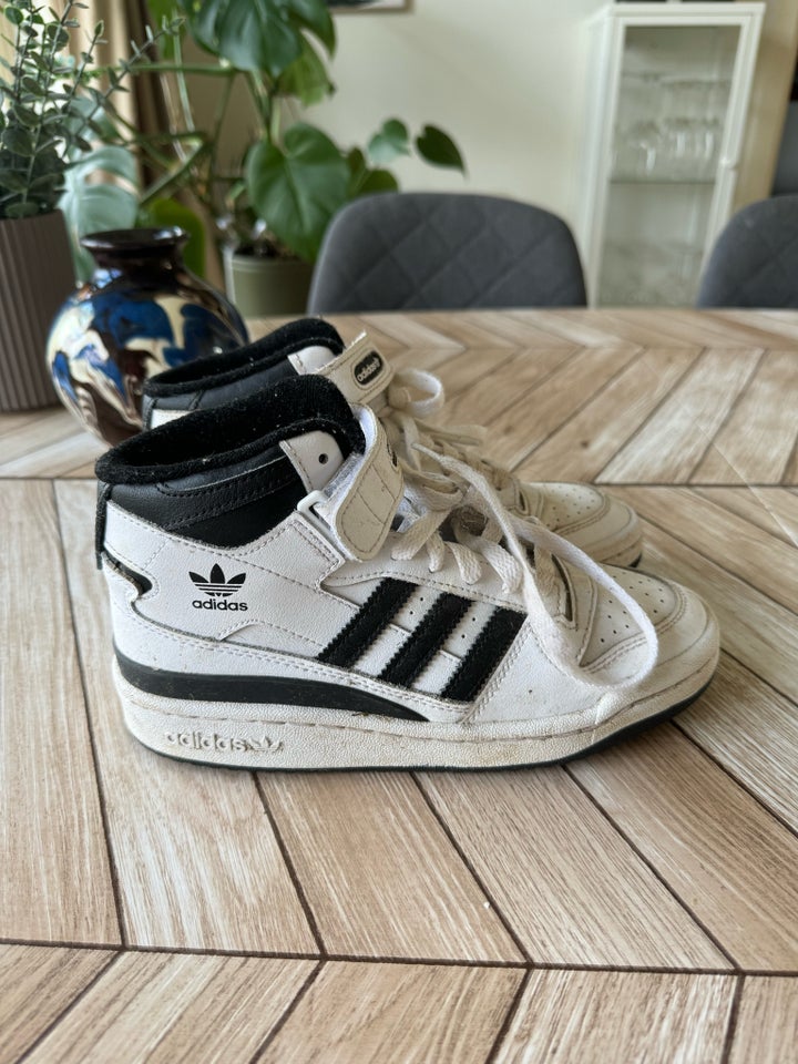 Sneakers, str. 36, Adidas